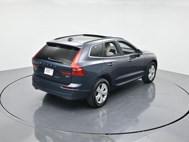 2022 Volvo XC60 B5 Momentum