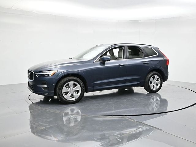 2022 Volvo XC60 B5 Momentum