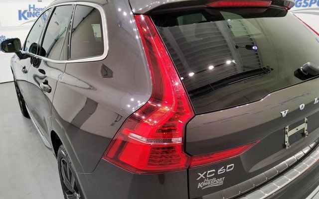 2022 Volvo XC60 B5 Inscription