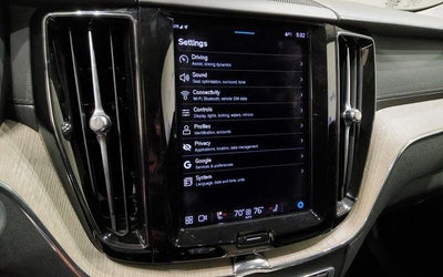 2022 Volvo XC60 B5 Inscription