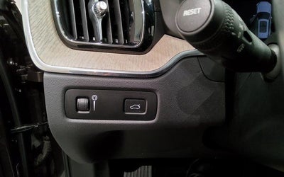 2022 Volvo XC60 B5 Inscription