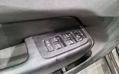 2022 Volvo XC60 B5 Inscription