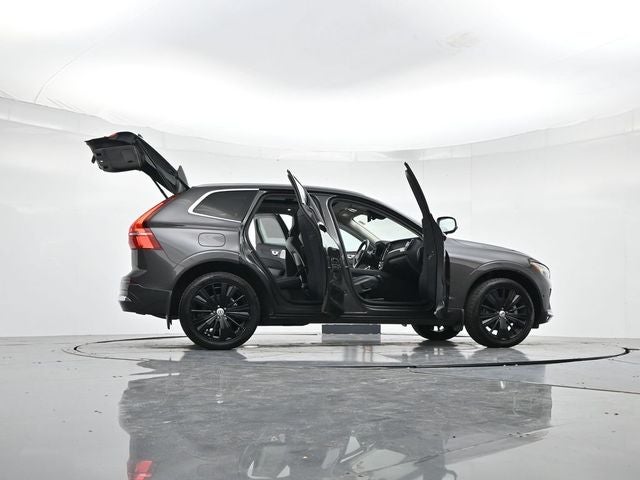 2022 Volvo XC60 B5 Inscription