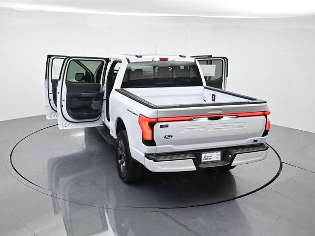 2025 Ford F-150 Lightning Lariat®