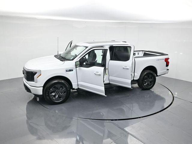 2025 Ford F-150 Lightning Lariat®