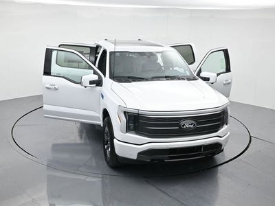 2025 Ford F-150 Lightning Lariat®