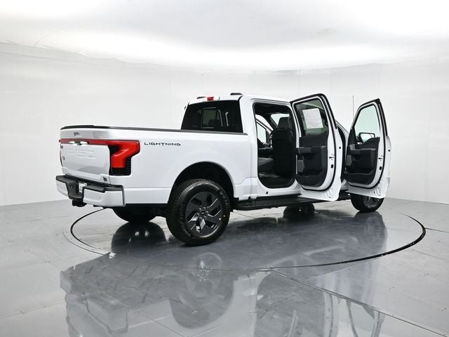 2025 Ford F-150 Lightning Lariat®