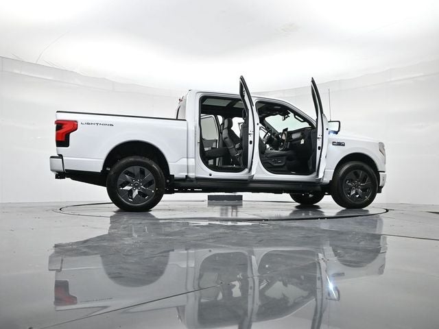 2025 Ford F-150 Lightning Lariat®