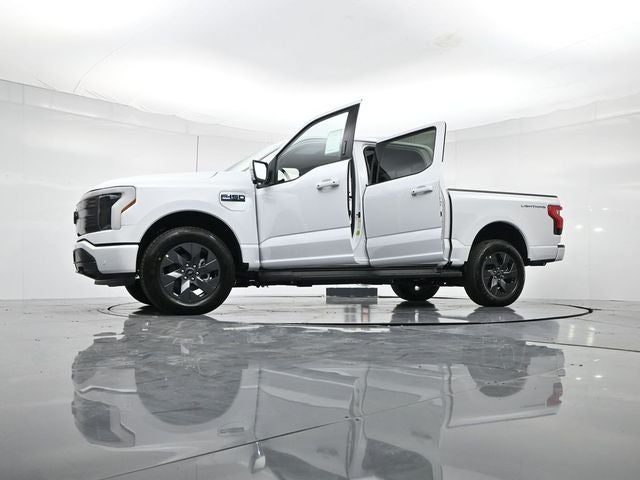 2025 Ford F-150 Lightning Lariat®