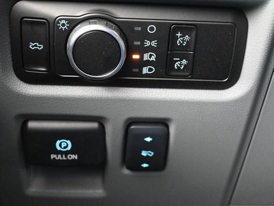 2025 Ford F-150 Lightning XLT