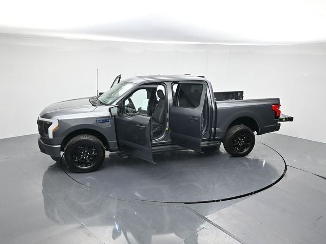 2025 Ford F-150 Lightning XLT